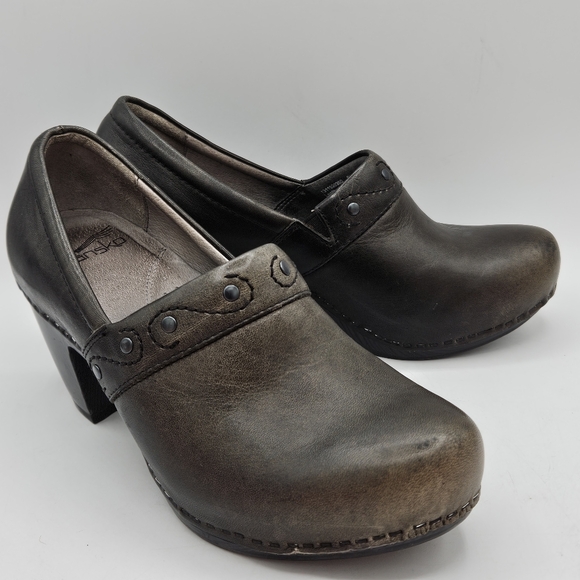 Dansko Riki antique green/ brown leather 2.5" clog loafers 38 US size 7.5 / 8 - Picture 10 of 16